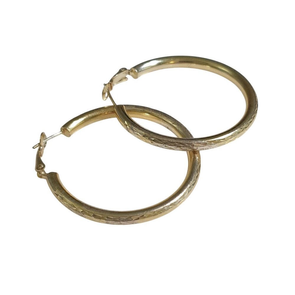 Goldtone Textured Hoop Earrings 1.5 Inch Diameter Elegant Everyday Jewelry Gift